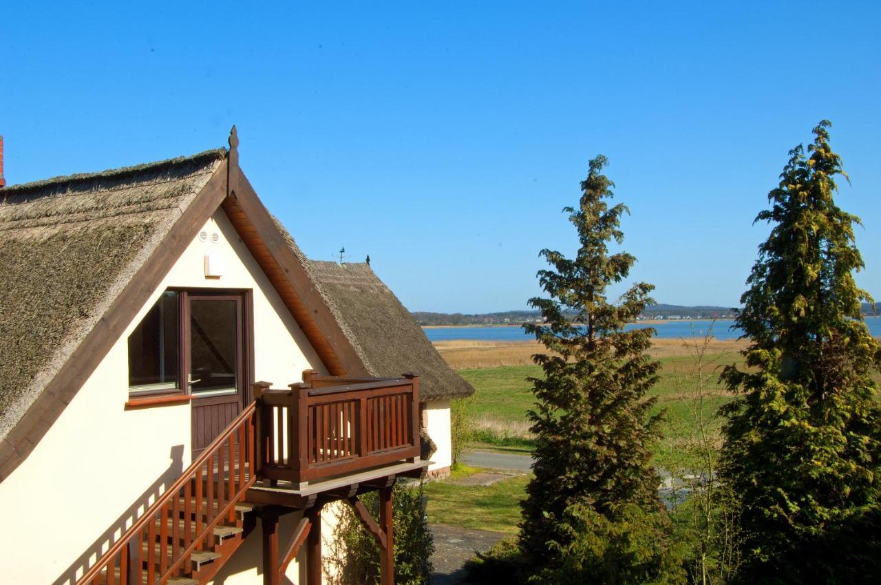 Wg Bernstein - Reetdachhaus - Ruhe Und Seeblick Sellin  Екстер'єр фото